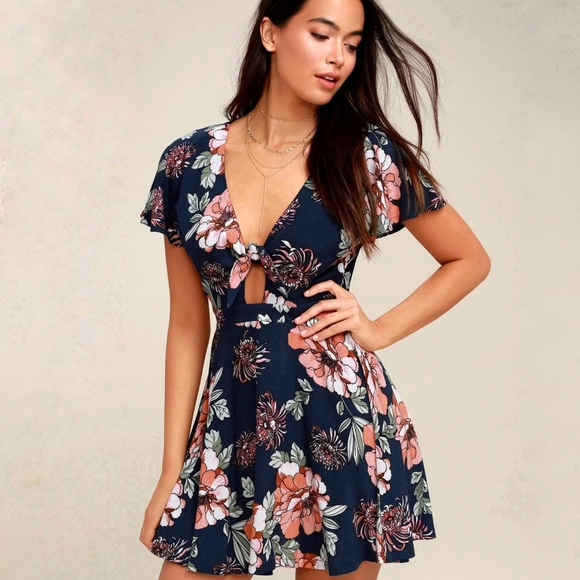 Lulus NWT Floral Botanic of Time Tie Front Skater Dress - Picture 1 of 8